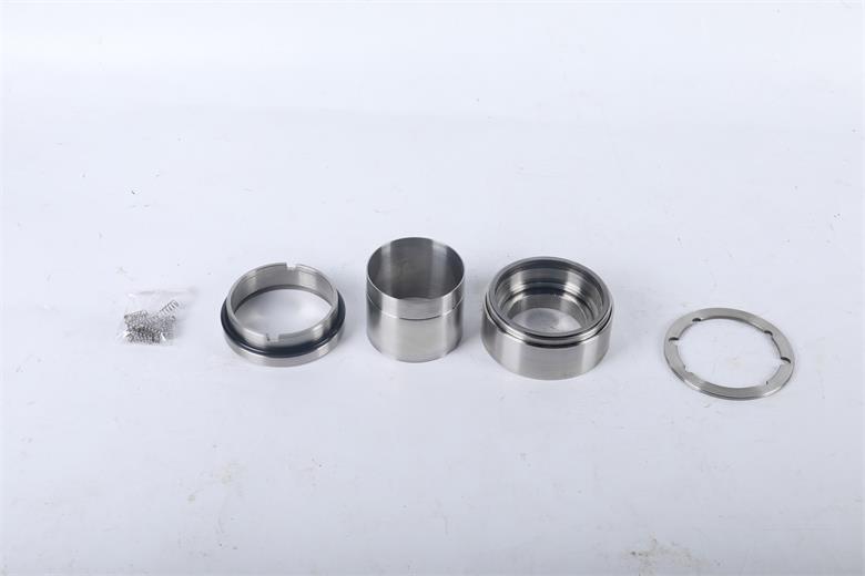 1649326675335672.jpg E74A0490.jpg